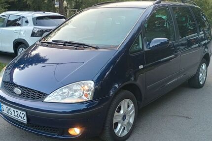 Ford Galaxy 147.000 km 2.499 &euro; Kernen i. r 71394