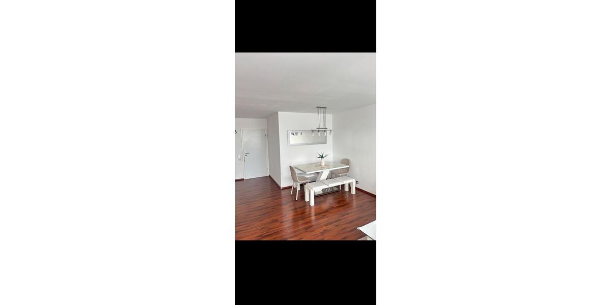 Terrassenwohnung Sindelfingen - 3 Zimmer, 84 m&sup2;, 229.000&euro; | Angebot:26907985