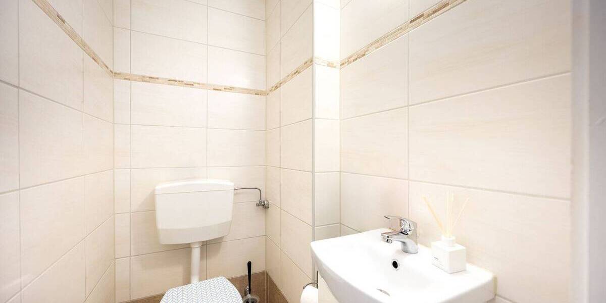 Etagenwohnung Ludwigsburg West - 2 Zimmer, 57 m&sup2;, 199.000&euro; | Angebot:25996668