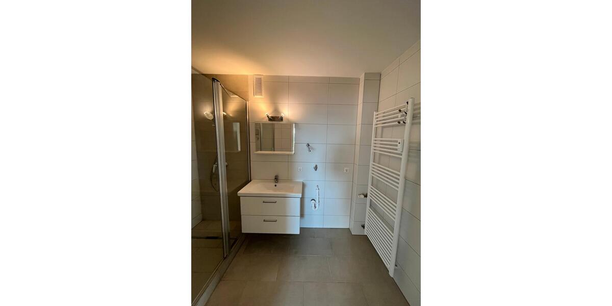 Helle 4 Zimmer Wohnung 4 zimmer