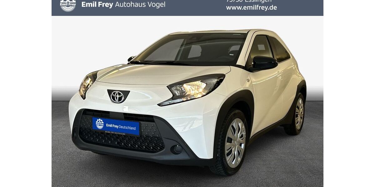 Toyota Aygo (X) 15.000 km 16.390 &euro; Esslingen 73730