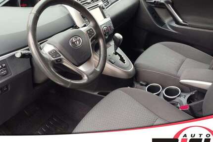 Toyota Verso 99.450 km 13.980 &euro; Leonberg 71229