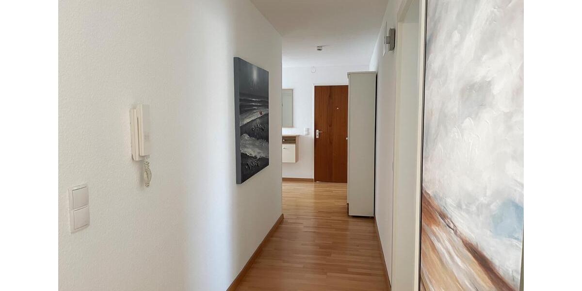 Hochparterre Metzingen - 4.5 Zimmer, 104 m&sup2;, 360.000&euro; | Angebot:26927355