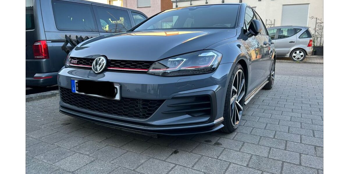 VW Golf 60.000 km 28.499 &euro; Steinenbronn 71144