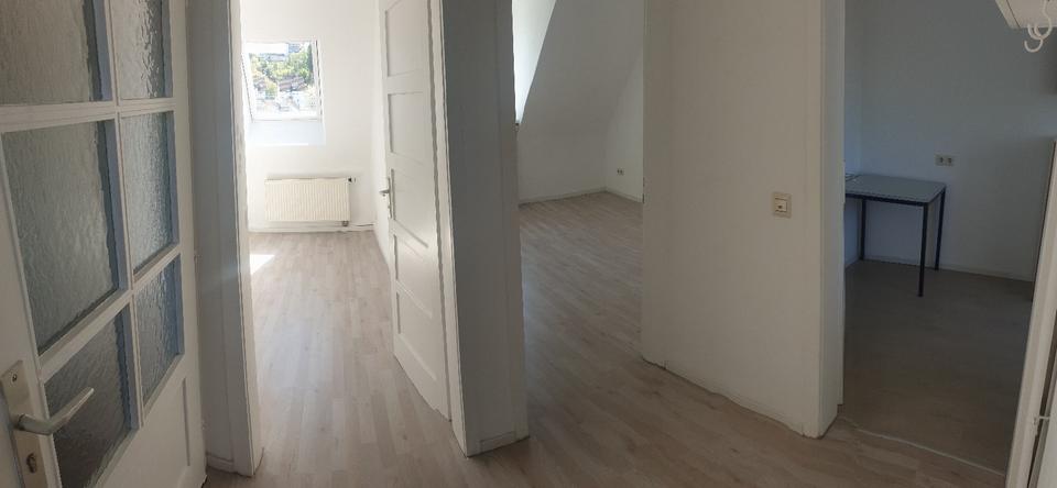 Dachgeschoßwohnung Stuttgart Stuttgart-Ost - 2 Zimmer, 35 m&sup2;, 650&euro; | Angebot:25163231