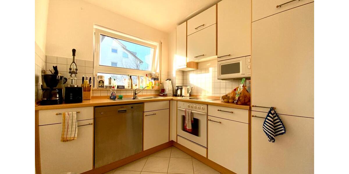 Lichtdurchflutete 3-Zimmerwohnung mit EBK und Süd-West Balkon in Freiberg am Neckar 3 zimmer