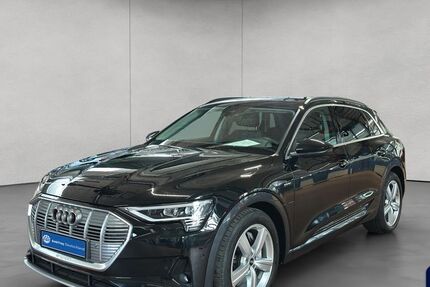 Audi e-tron 44.963 km 32.890 &euro; Filderstadt 70794