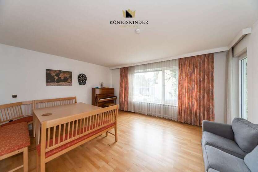 Haus zum Kaufen in Stuttgart Vaihingen 998.000 € 198 m²