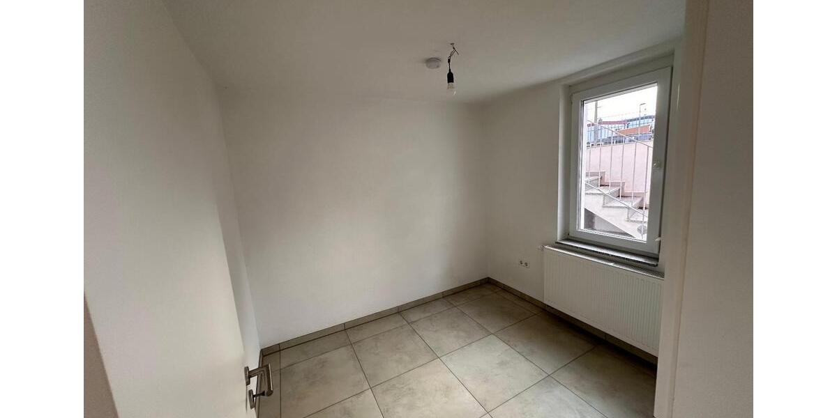 Etagenwohnung Freiberg am Neckar - 3 Zimmer, 65 m&sup2;, 850&euro; | Angebot:24839464