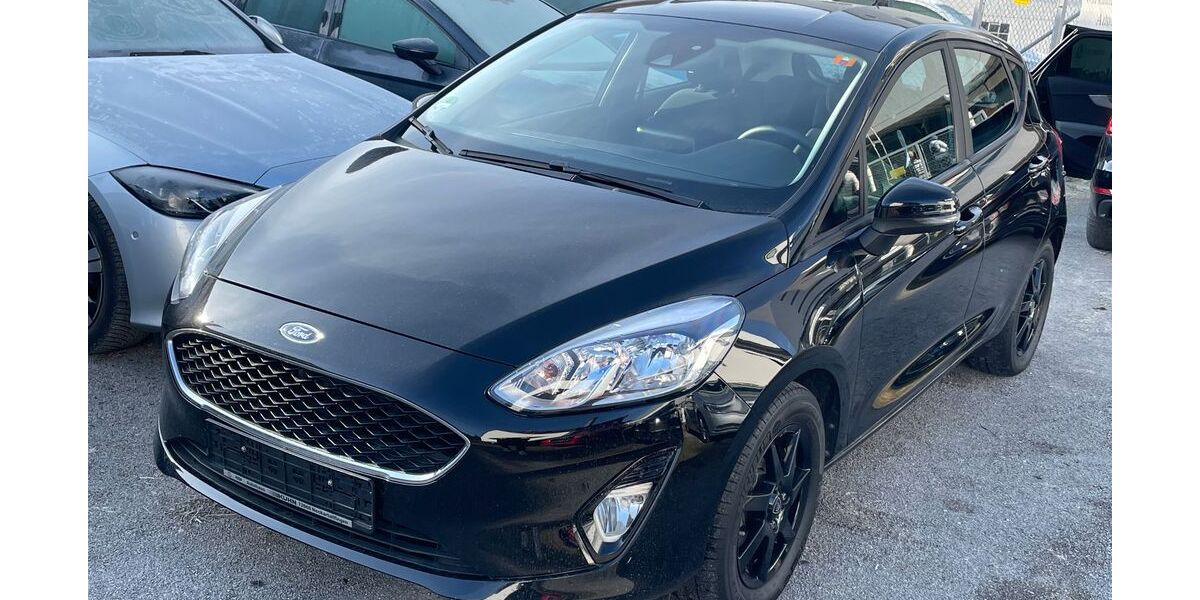 Ford Fiesta 111.000 km 8.000 &euro; Leonberg 71229