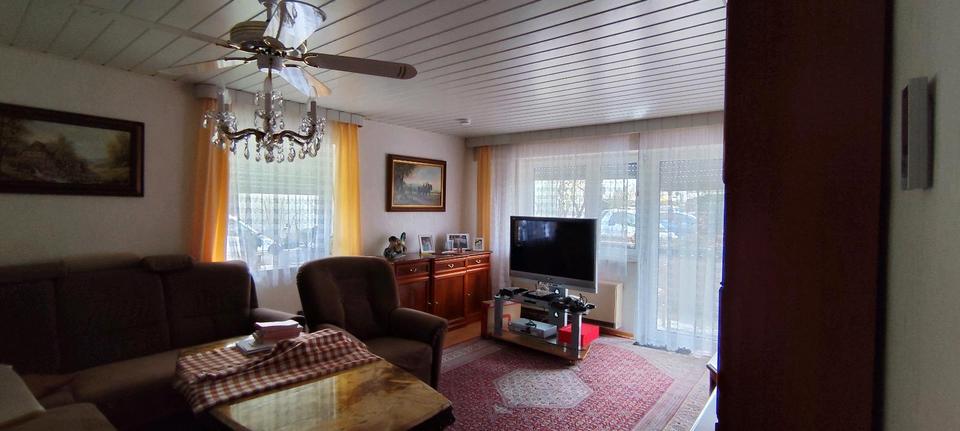 Hochparterre Gerlingen - 4 Zimmer, 88 m&sup2;, 329.000&euro; | Angebot:26704122