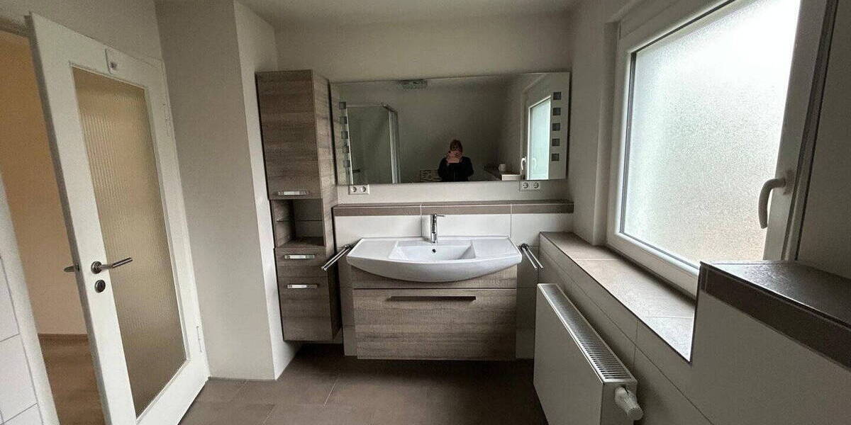 Einfamilienhaus Böblingen - 5 Zimmer, 145 m&sup2;, 673.000&euro; | Angebot:26200135