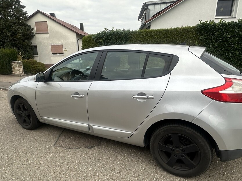 Renault Megane 137.000 km 5.300 € Kirchberg an der Murr 71737