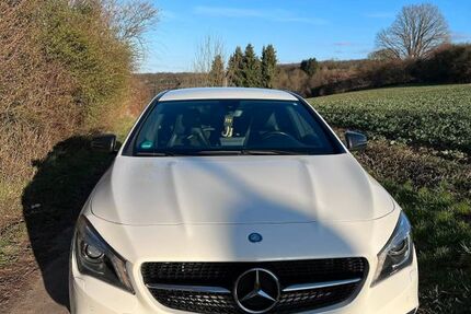 Mercedes-Benz CLA 200 Shooting Brake 72.500 km 18.200 &euro; Reichenbach 73262