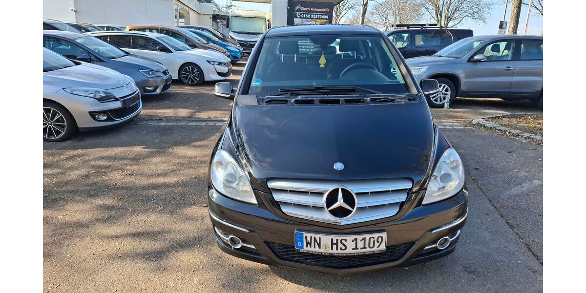 Mercedes-Benz B 180 246.893 km 1.490 &euro; Kernen i. r 71394