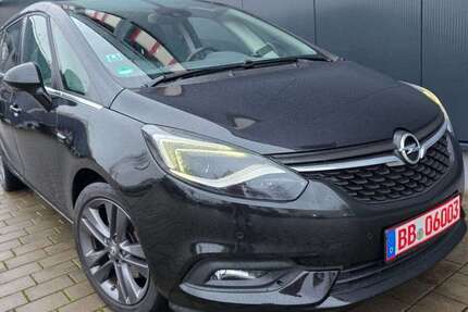 Opel Zafira 92.000 km 15.990 € Holzgerlingen 71088