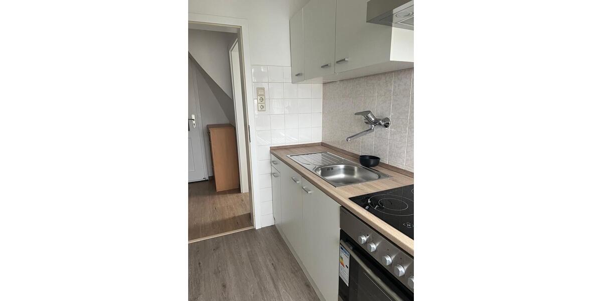 Dachgeschoßwohnung Stuttgart Stuttgart-West - 2 Zimmer, 50 m&sup2;, 650&euro; | Angebot:26368782