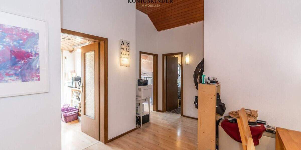 Mehrfamilienhaus, Wohnhaus Stuttgart / Möhringen Möhringen - 9 Zimmer, 240 m&sup2;, 1.300.000&euro; | Angebot:25676105