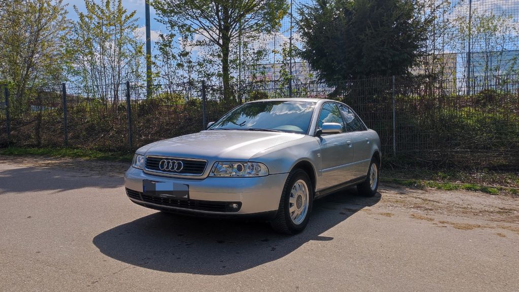 Audi A4 235.591 km 2.800 &euro; Korntal-Münchingen 70825