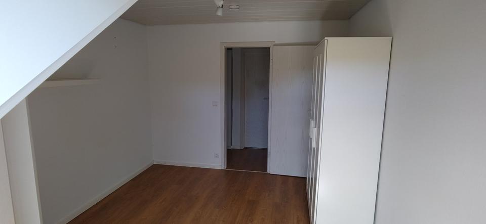 Dachgeschoßwohnung Stuttgart Fasanenhof-Ost - 3 Zimmer, 78 m&sup2;, 369.000&euro; | Angebot:26399776