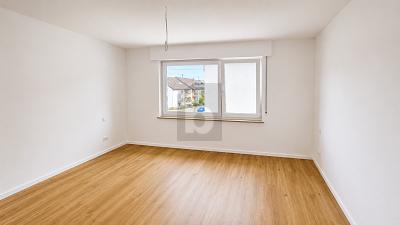 EXKLUSIV: RUHIGE LAGE, HELL, MODERNISIERT MIT AUSBLICK - Etagenwohnung Filderstadt | Angebot:27359399