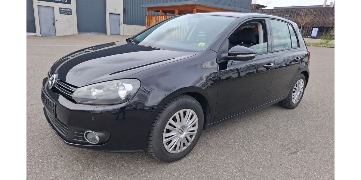 VW Golf 101.000 km 6.900 &euro; Kernen i. r 71394