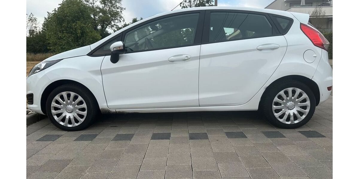 Ford Fiesta 244.444 km 2.800 &euro; Wendlingen am Neckar 73240