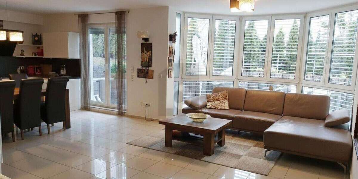 Etagenwohnung Sindelfingen Sindelfingen (Stadt) - 2.5 Zimmer, 99 m&sup2;, 399.000&euro; | Angebot:27298353