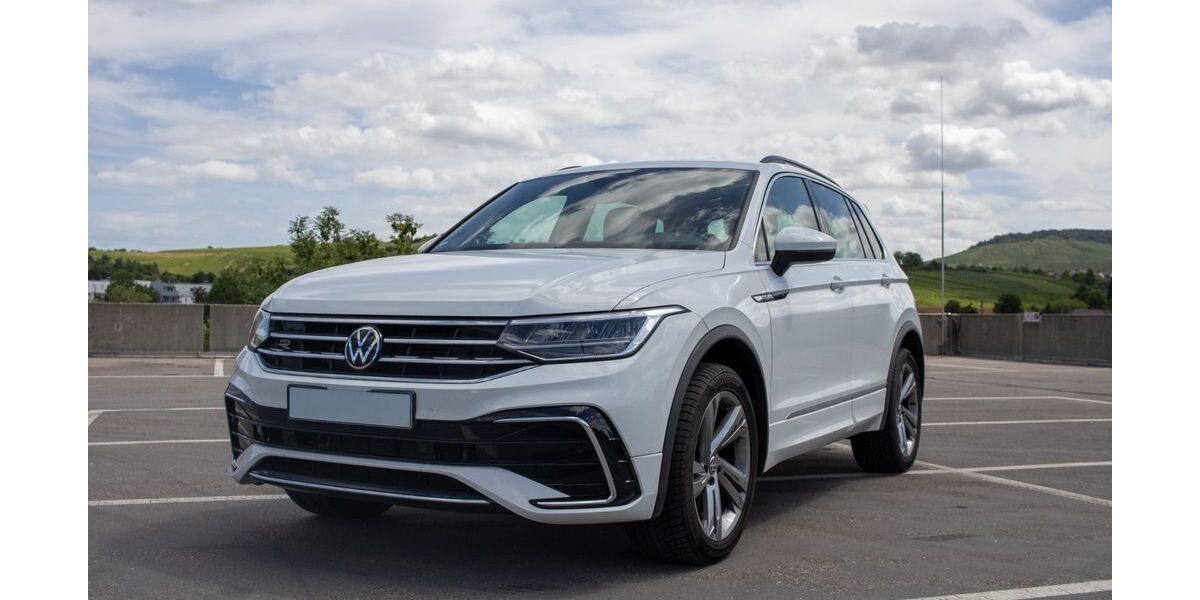 VW Tiguan 30.000 km 39.995 &euro; Fellbach 70736