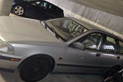 Volvo V40 229.224 km 600 &euro; Neuhausen 75242