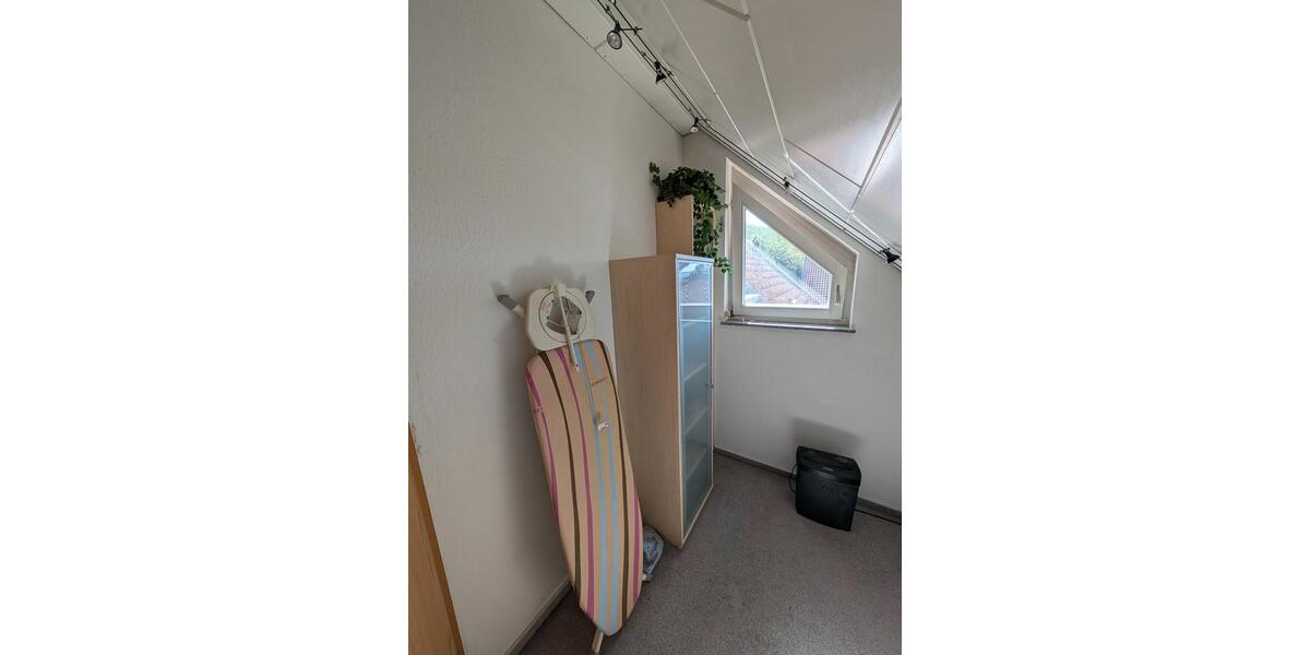 Wohnen über den Weinbergen – Stilvolle 3,5-Zimmer-Maisonette 3.5 zimmer