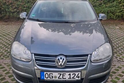 VW Golf 172.000 km 4.499 € Herrenberg 71083