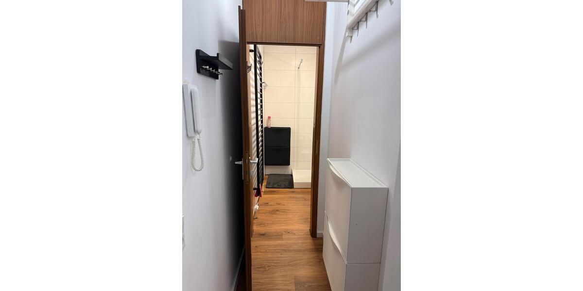 Etagenwohnung Leonberg - 1 Zimmer, 38 m&sup2;, 1.000&euro; | Angebot:26566832