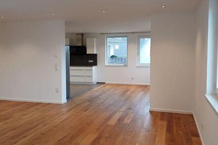 Wohnung Filderstadt - 3.5 Zimmer, 119 m&sup2;, 1.880&euro; | Angebot:26267564