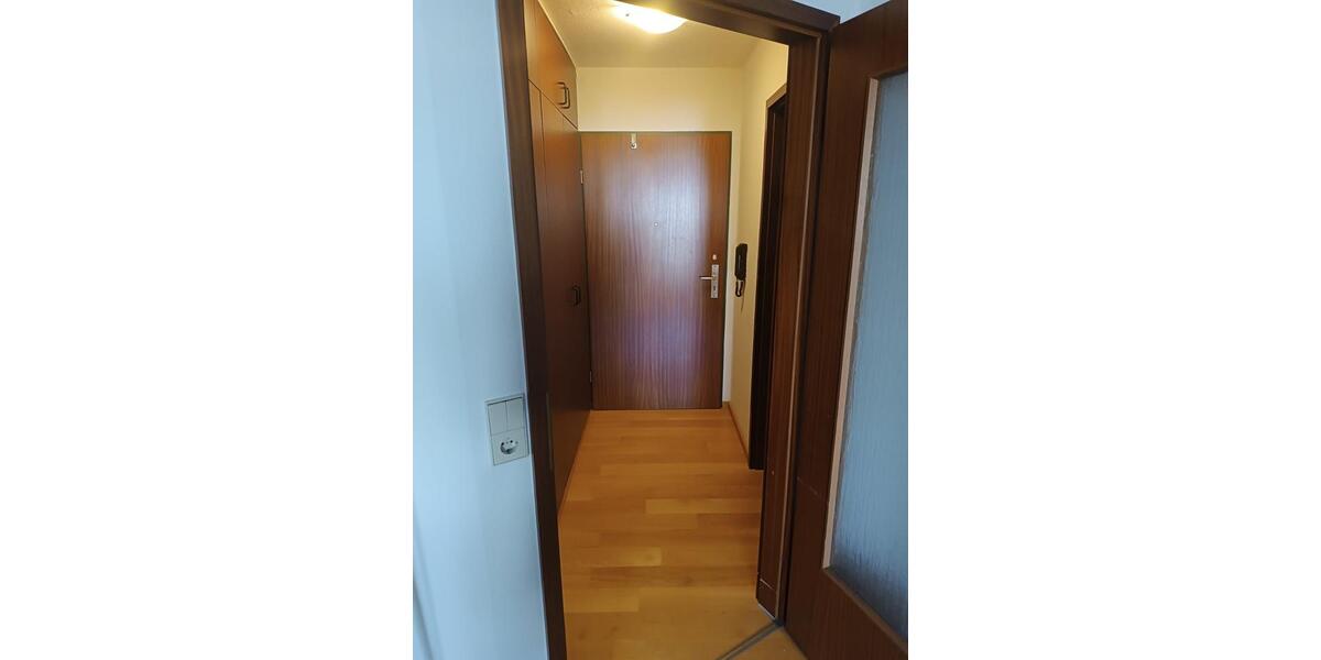 Erdgeschoßwohnung Stuttgart Lehen - 1 Zimmer, 31 m&sup2;, 770&euro; | Angebot:25477807