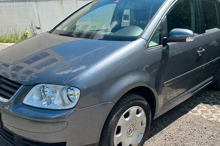 VW Touran 225.000 km 650 &euro; Plochingen 73207