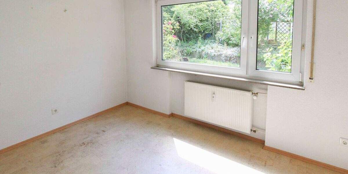 3-Zi.-Terrassenwohnung mit Südgarten, Garage & zentraler Citylage - sofort einziehen oder vermieten 3 zimmer