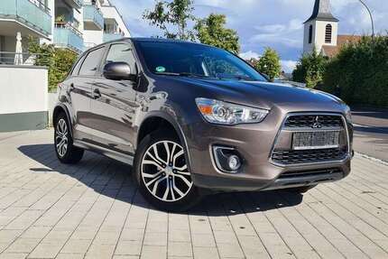 Mitsubishi ASX 115.000 km 10.250 € Stuttgart 70435