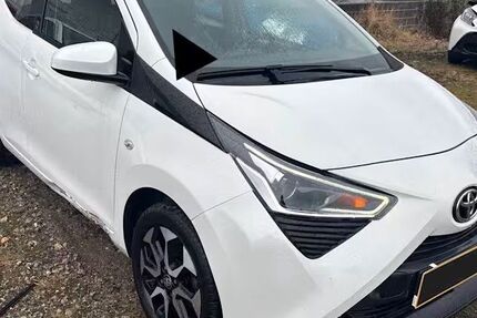 Toyota Aygo (X) 107.000 km 7.550 &euro; Ditzingen 71254