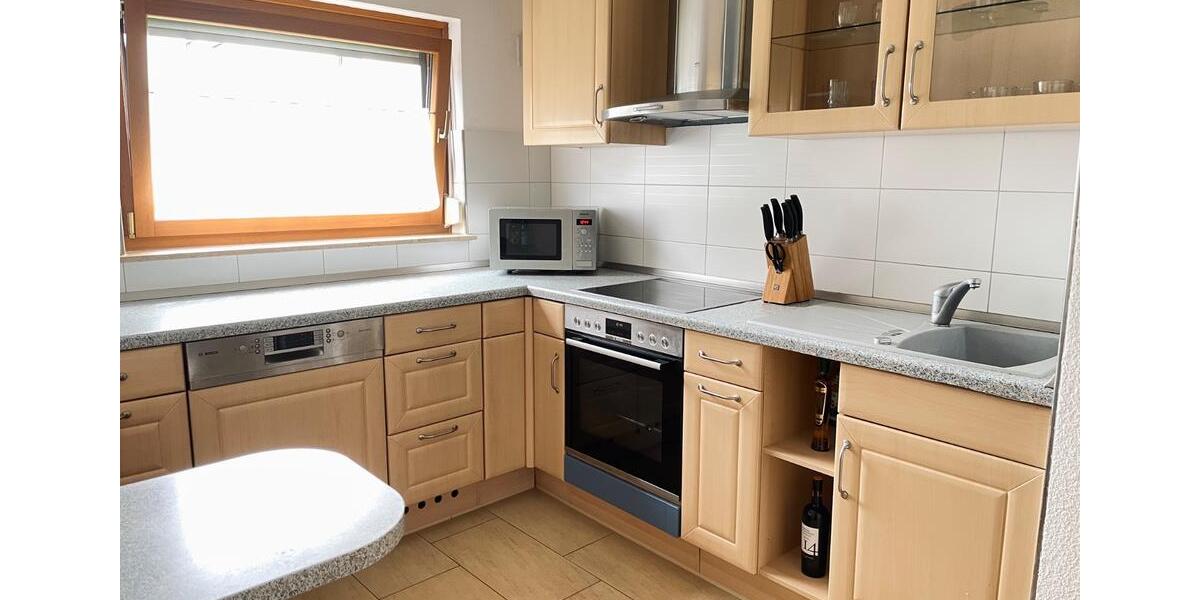 Hochparterre Metzingen - 4.5 Zimmer, 104 m&sup2;, 360.000&euro; | Angebot:26927355