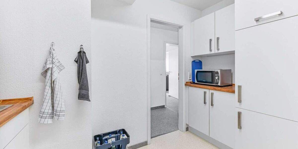 Gewerbeobjekt Oberstenfeld - 6 Zimmer, 158 m&sup2;, 477.500&euro; | Angebot:24646418