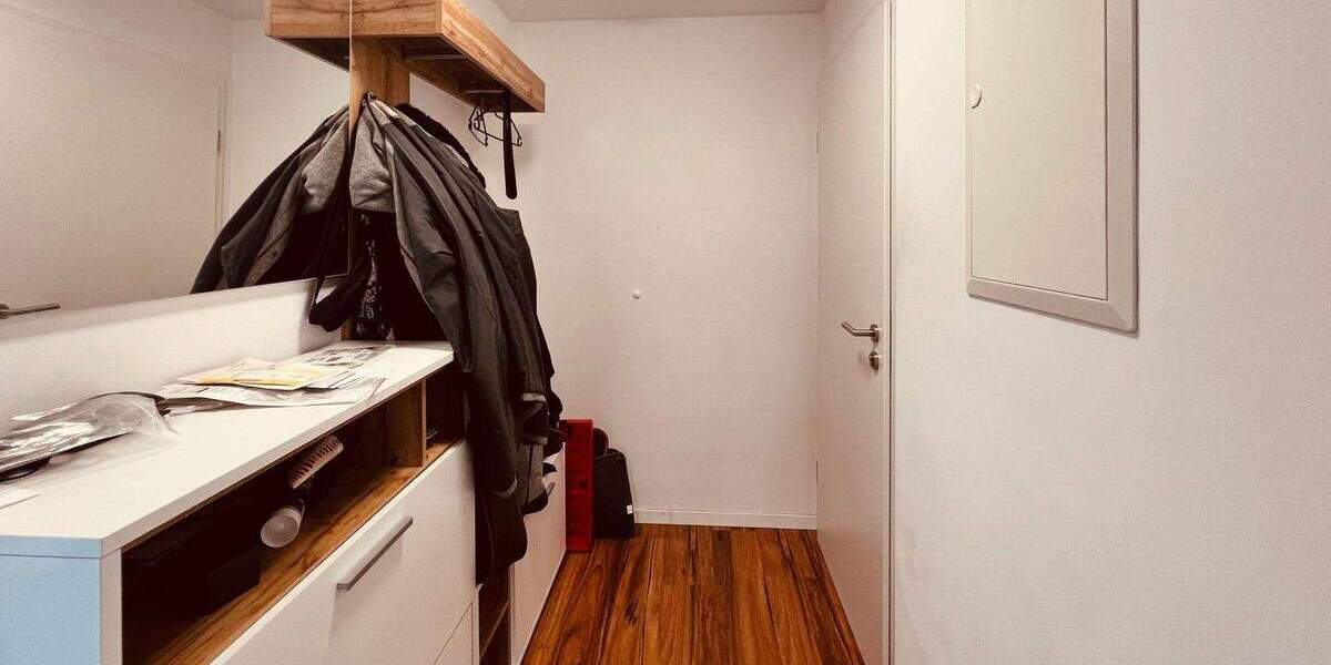 Etagenwohnung Leonberg - 2 Zimmer, 69 m&sup2;, 280.000&euro; | Angebot:25251112