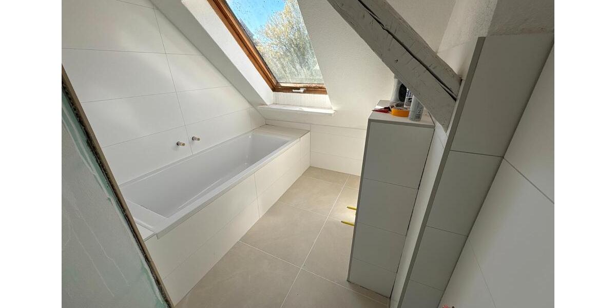 Einfamilienhaus Esslingen am Neckar Oberesslingen - 4.5 Zimmer, 140 m&sup2;, 2.150&euro; | Angebot:26251407