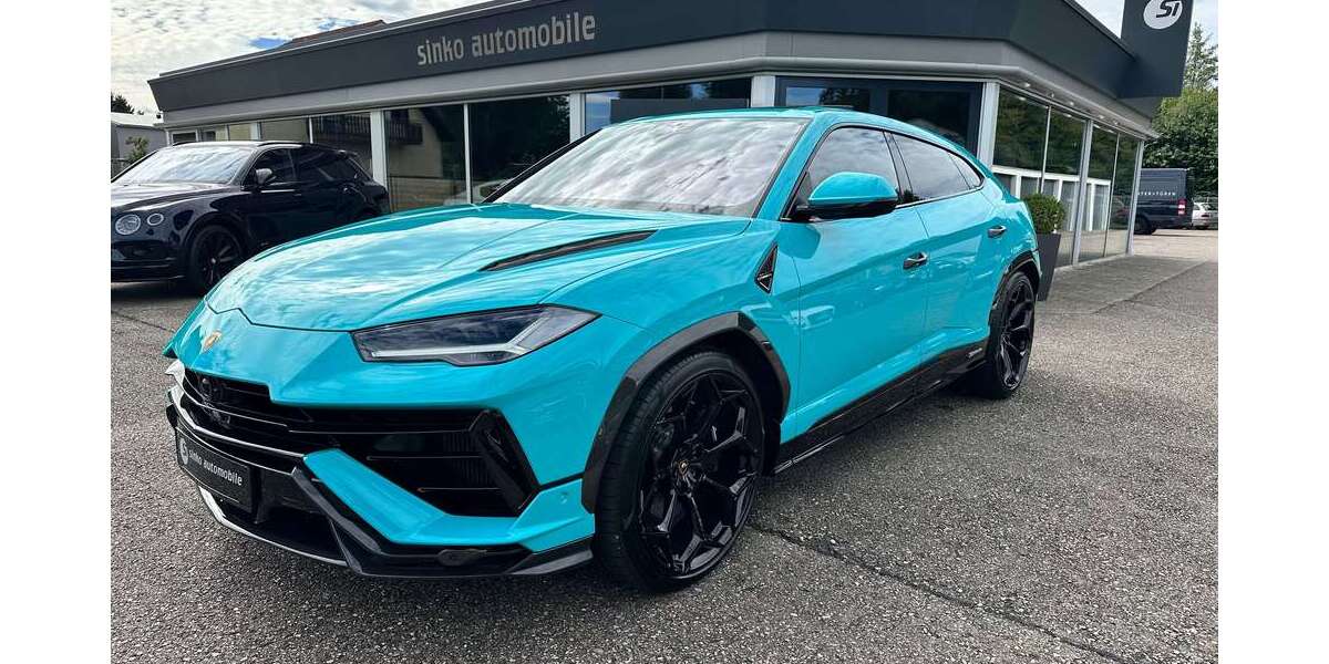 Lamborghini Urus 6.000 km 345.100 € Urbach 73660