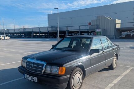 Mercedes-Benz 190 248.600 km 1.990 € Stuttgart 70178