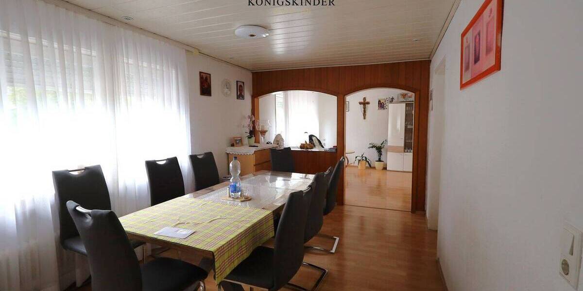 Mehrfamilienhaus, Wohnhaus Stuttgart-Möhringen Möhringen - 8 Zimmer, 213 m&sup2;, 1.235.000&euro; | Angebot:22101614
