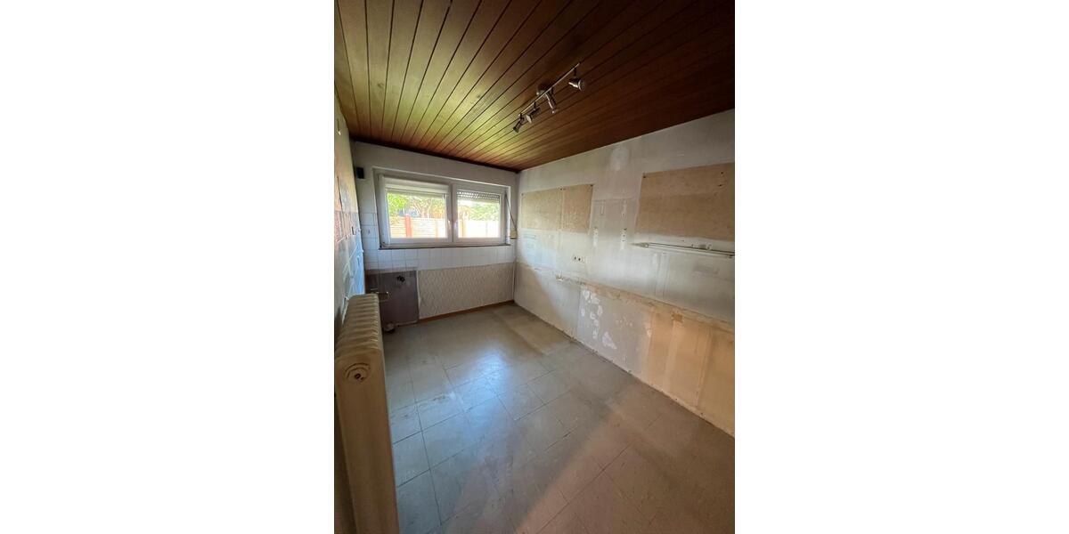 Reihenhaus Baltmannsweiler - 5 Zimmer, 110 m&sup2;, 420.000&euro; | Angebot:26811623
