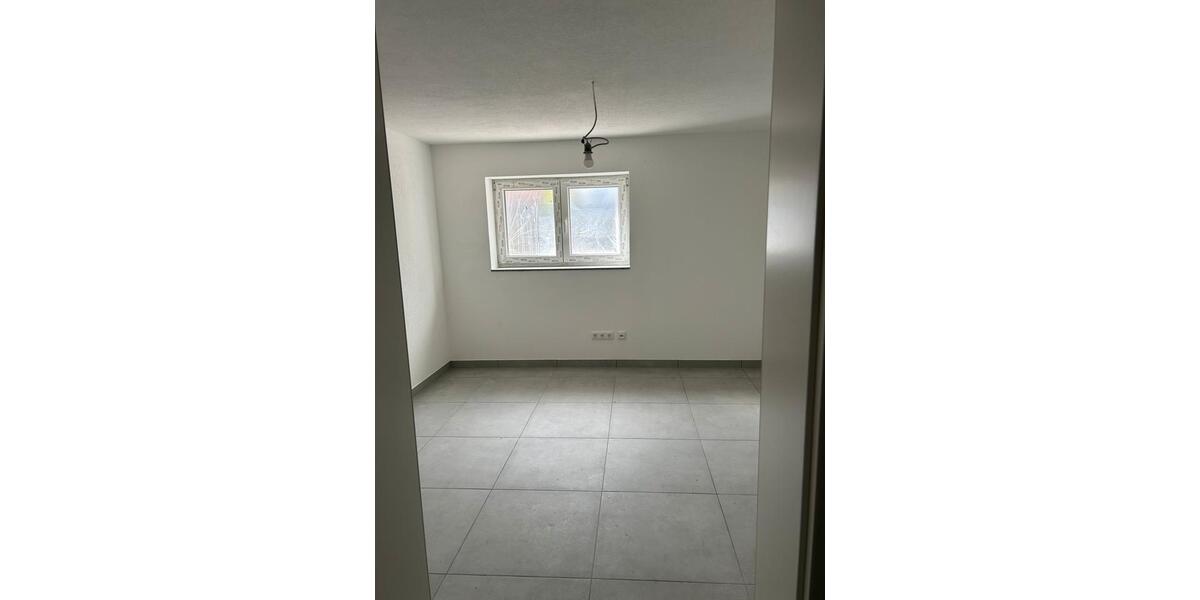 Etagenwohnung Holzgerlingen - 3 Zimmer, 93 m&sup2;, 1.300&euro; | Angebot:26582422