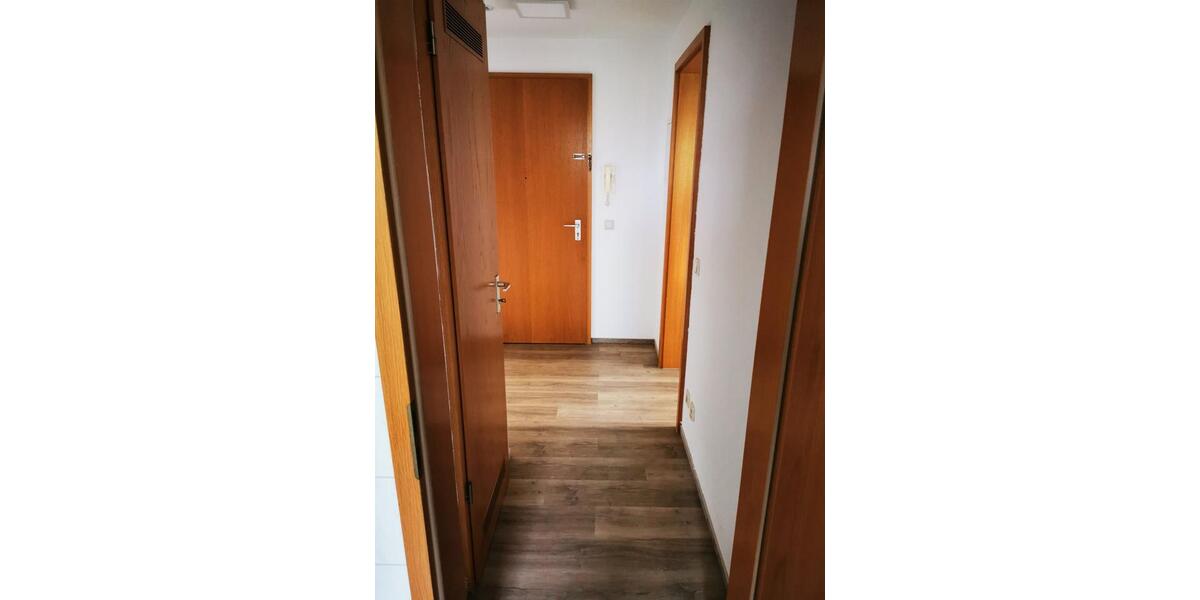Etagenwohnung Nürtingen - 2 Zimmer, 52 m&sup2;, 700&euro; | Angebot:26337378