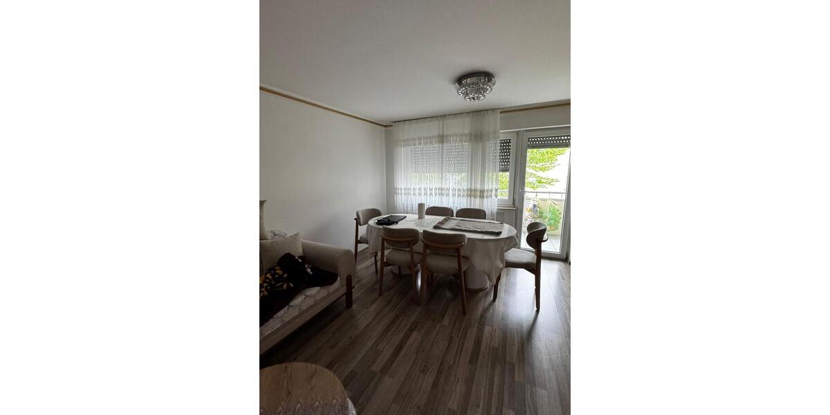 Hochparterre Filderstadt - 3 Zimmer, 76 m&sup2;, 300.000&euro; | Angebot:26852715